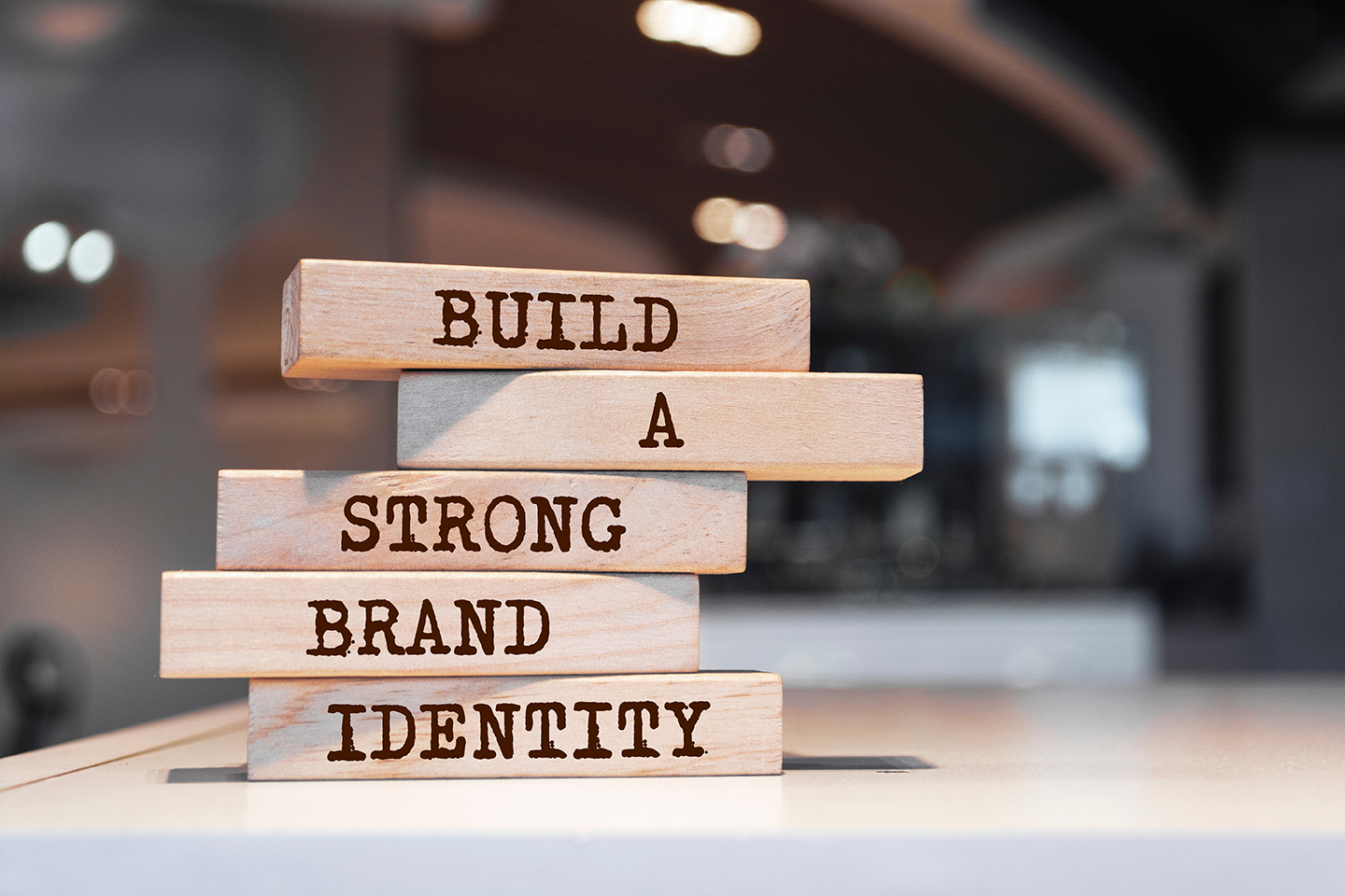 Building a Strong Personal Brand Online: Establishing Your Authority and Reputation